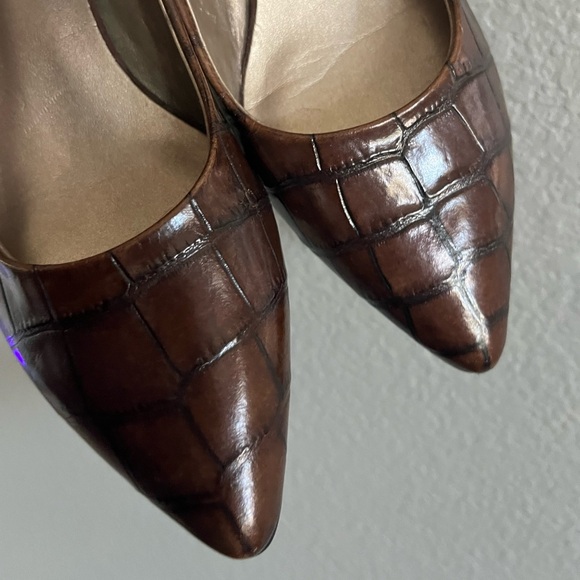 Nine West Arlene Pointy Toe Pumps in Brown Croc - Picture 4 of 8